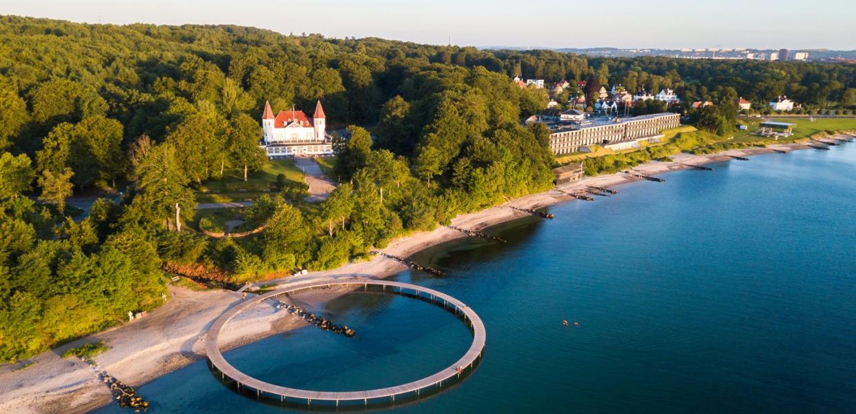 Die Unendliche Brücke bei Aarhus in Dänemark